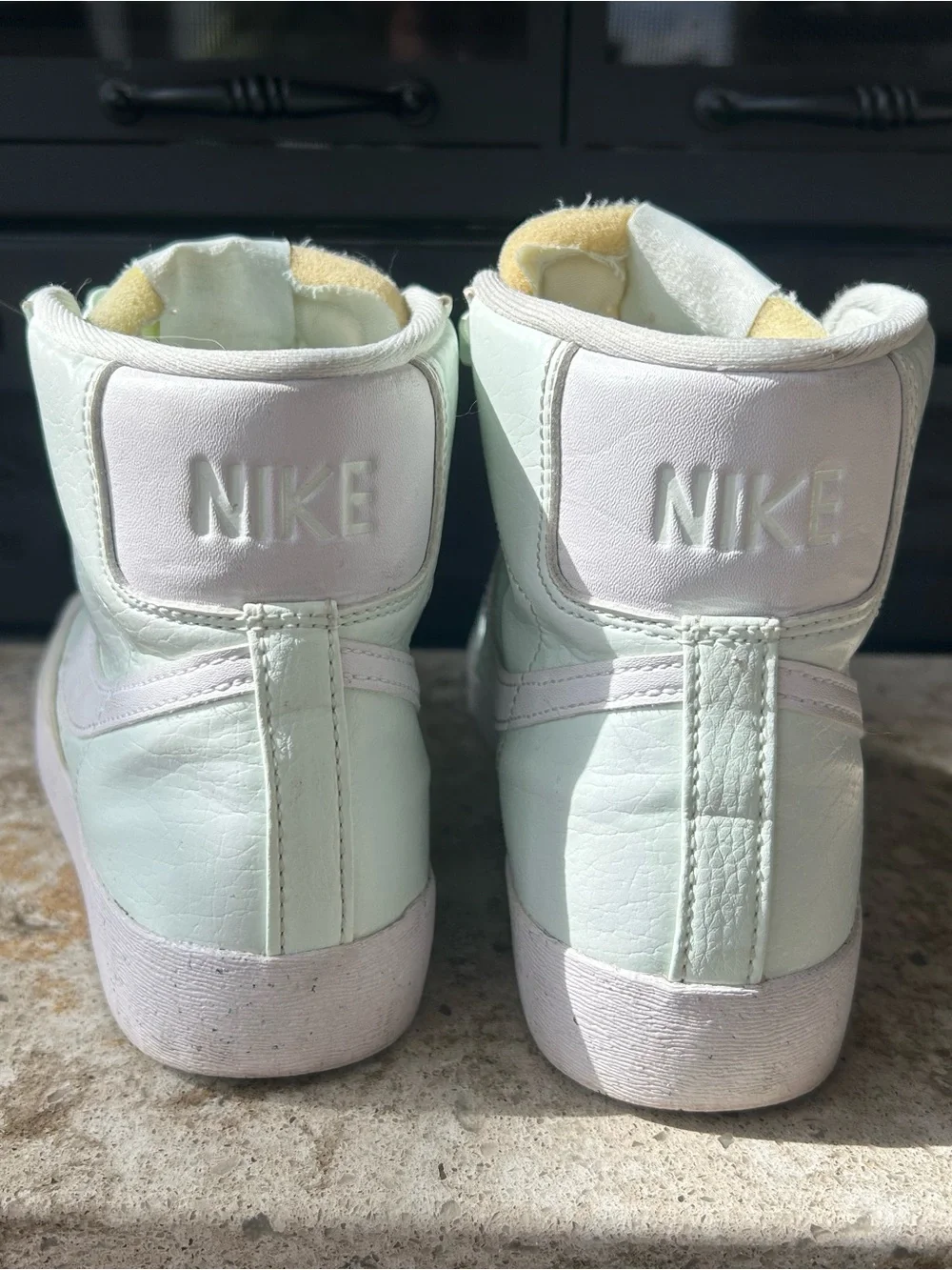 Nike blazer mid